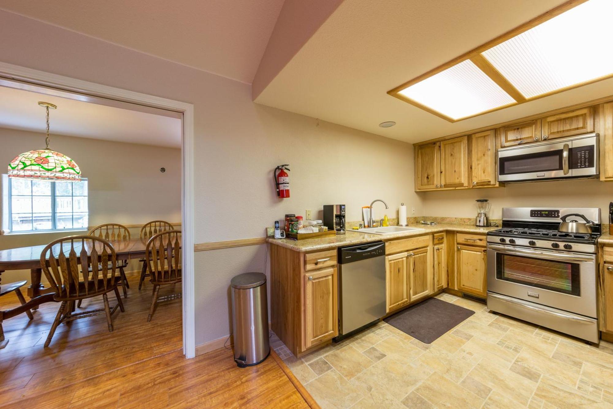 Inside Yosemite Winter Wonderland Holiday home *